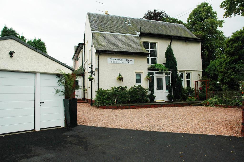 Pitreavie Guest House Dunfermline Kültér fotó